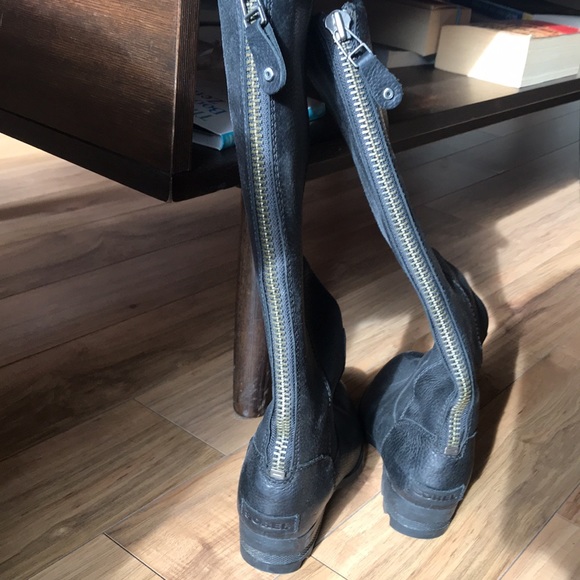 Sorel Woman’s Knee High Boots - Picture 2 of 10